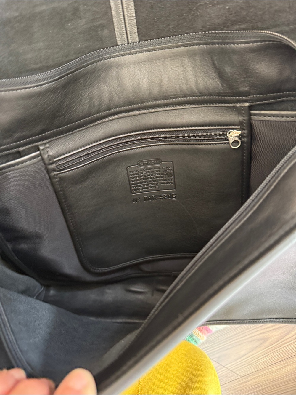 Vintage Coach USA Black Leather Messenger Bag Courier Briefcase 5206 Minimalist - Picture 4 of 13
